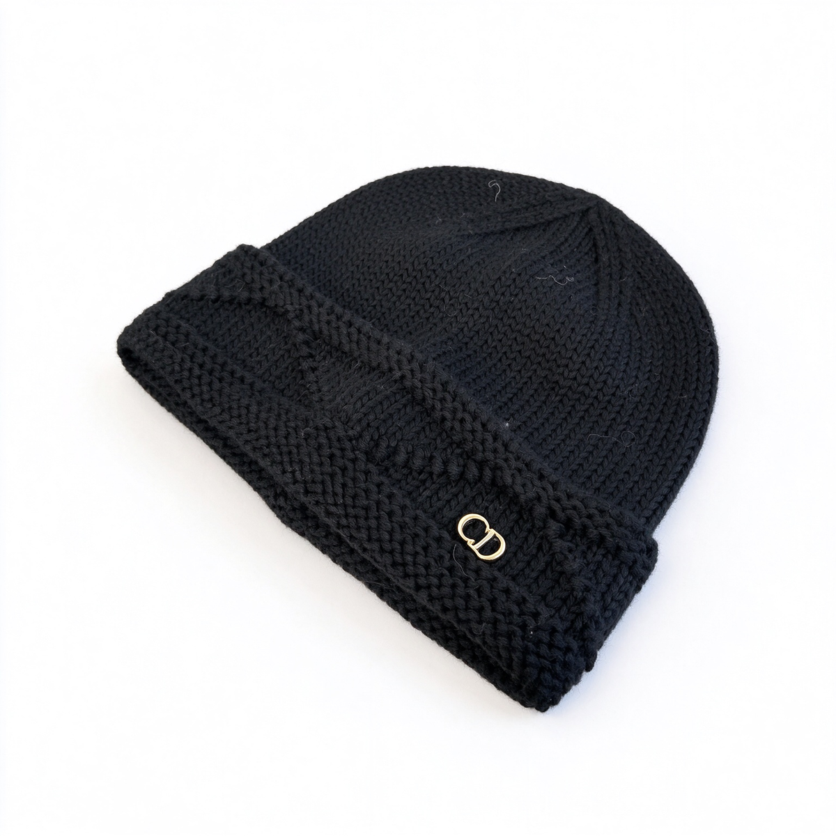 Dior Style CD Logo Knit Beanie – Jet Black Wool Blend Ribbed Cold Weather Hat with Gold CD Metal Badge, Luxury French Designer Winter Cap for Men & Women