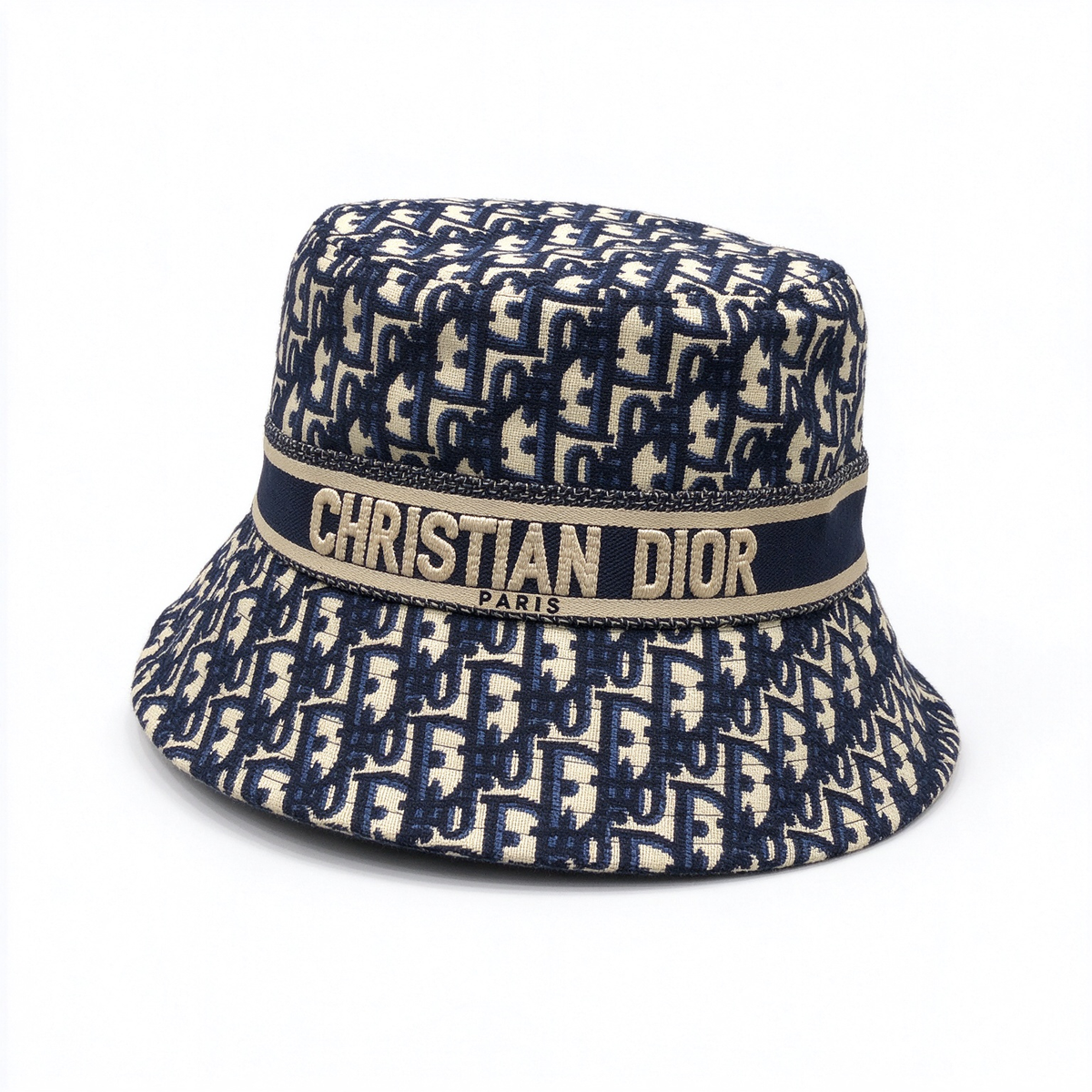 Dior Style Oblique Jacquard Bucket Hat – Grey & Silver All-Over Monogram Fisherman Hat with Christian Dior Paris Band, Luxury French Designer Cotton Blend Sun Hat for Men & Women