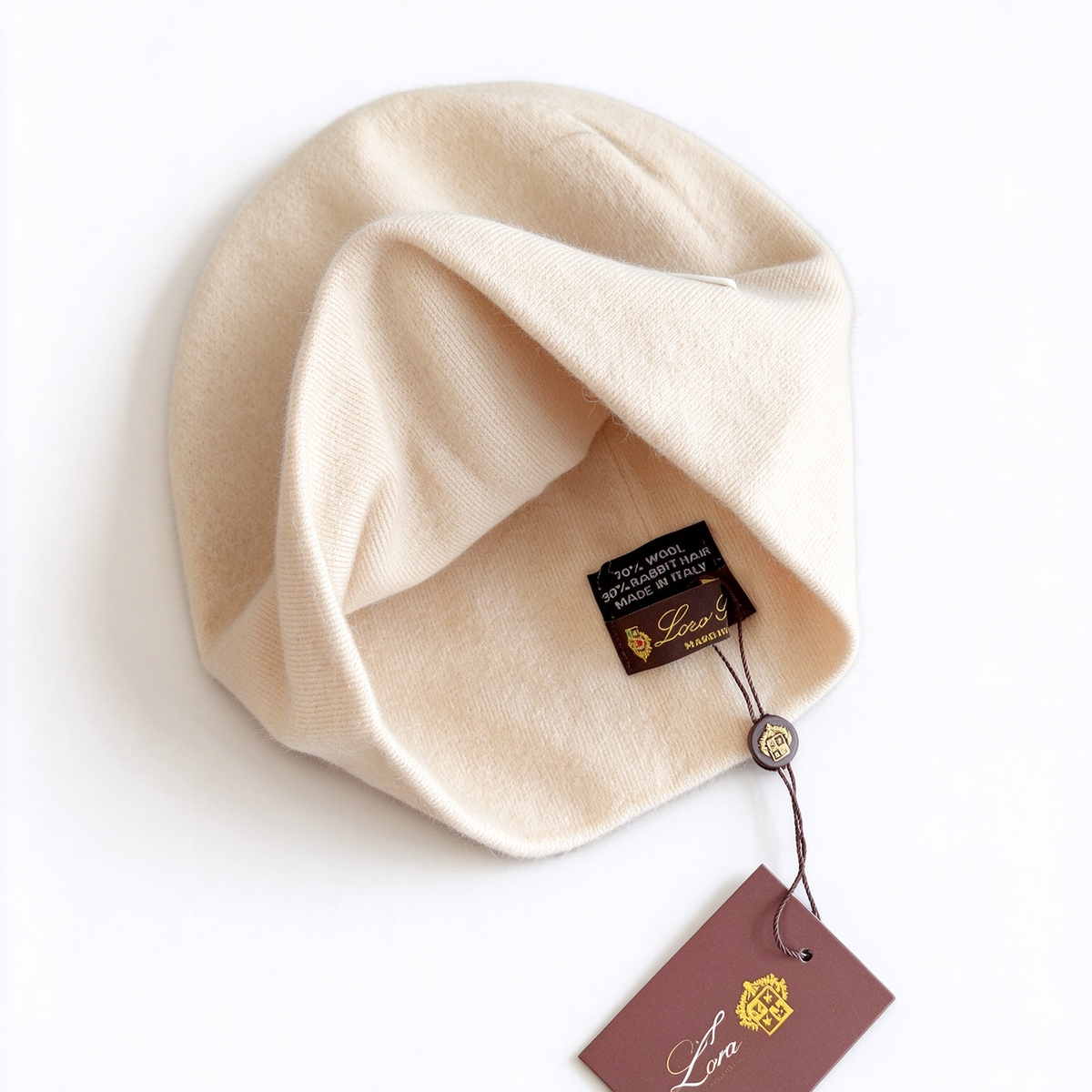 Loro Piana Cashmere Beanie Hat - Ivory/Cream Pure Cashmere Knit Cold Hat with Leather Label, Designer Luxury Winter Headwear