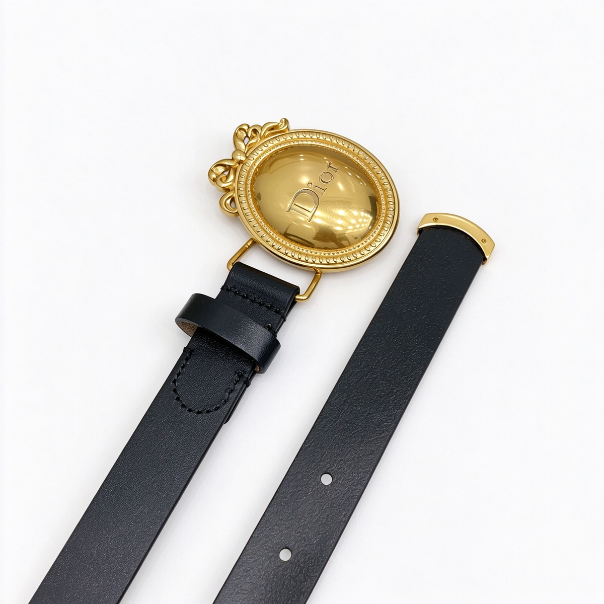 Dior Médaillon Black Leather Belt | Antique Gold Medallion Bow Buckle & Engraved Logo — Luxury Designer Skinny Waist Belt