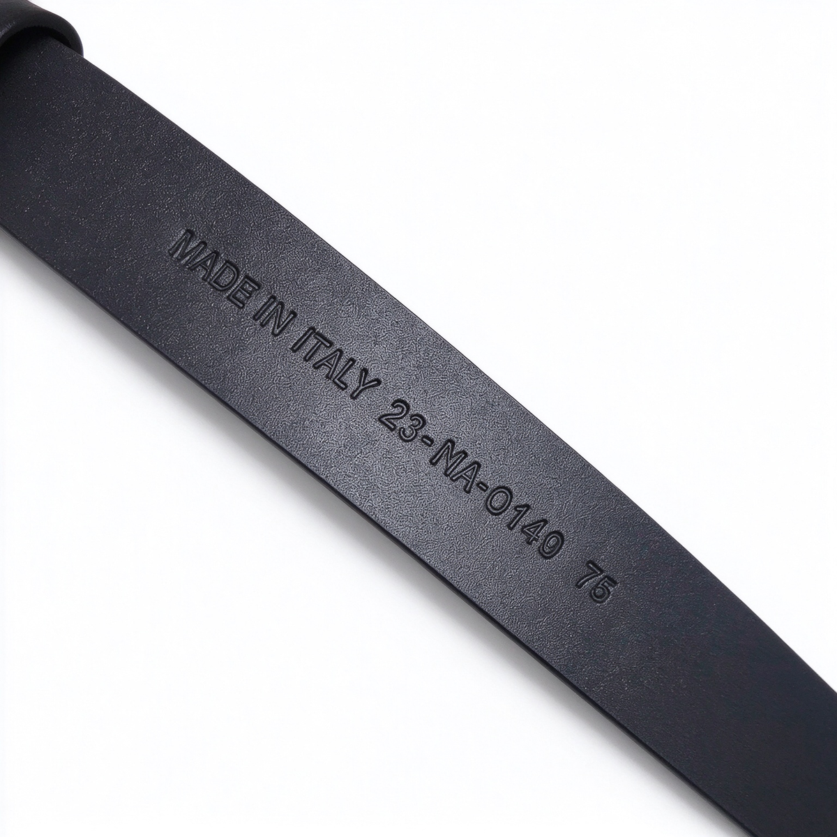 Dior 30 Montaigne Black Smooth Leather Belt | Gold CD Buckle Skinny Waist Belt — Luxury Designer Fine Leather Belt